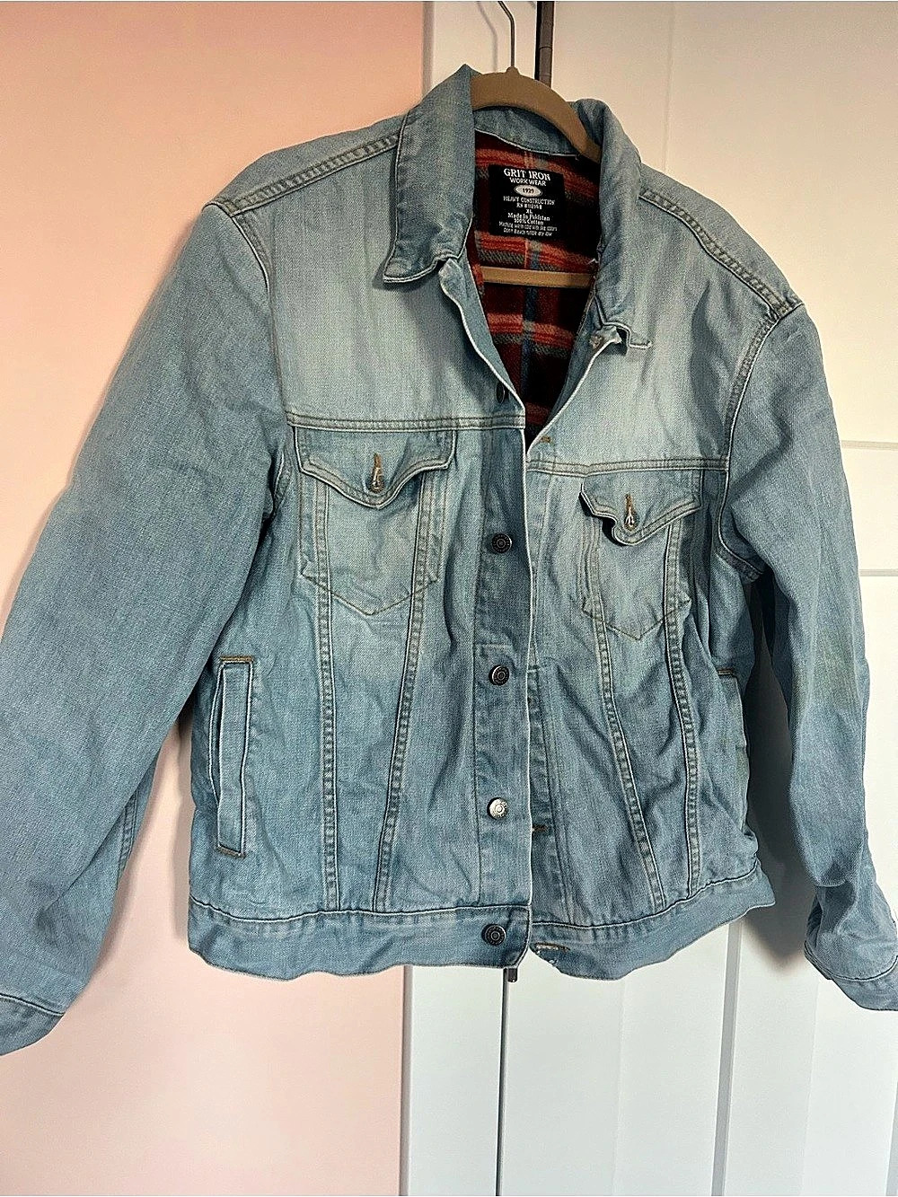 Vintage Grit Iron Men's Plaid-Lined Denim Jacket